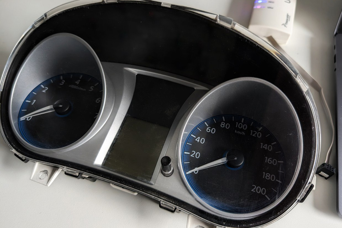 Прошивка приборной панели Лада Калина 2