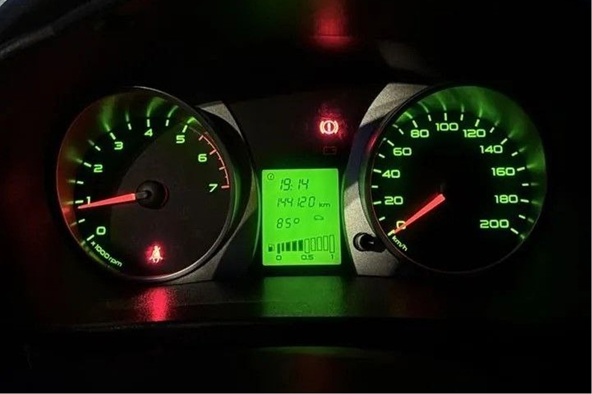 Температура ОЖ на приборной панели